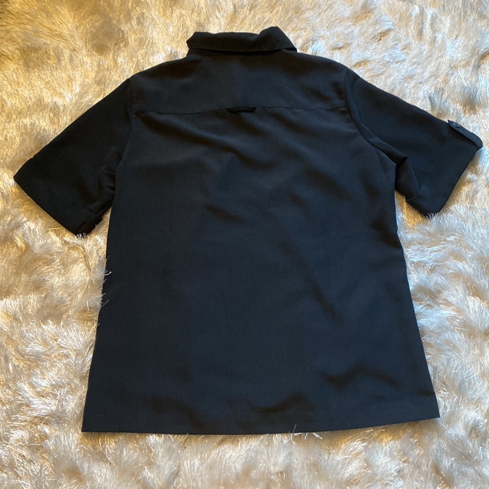 TravelSmith Black Button Up Top size Small - Picture 7 of 8